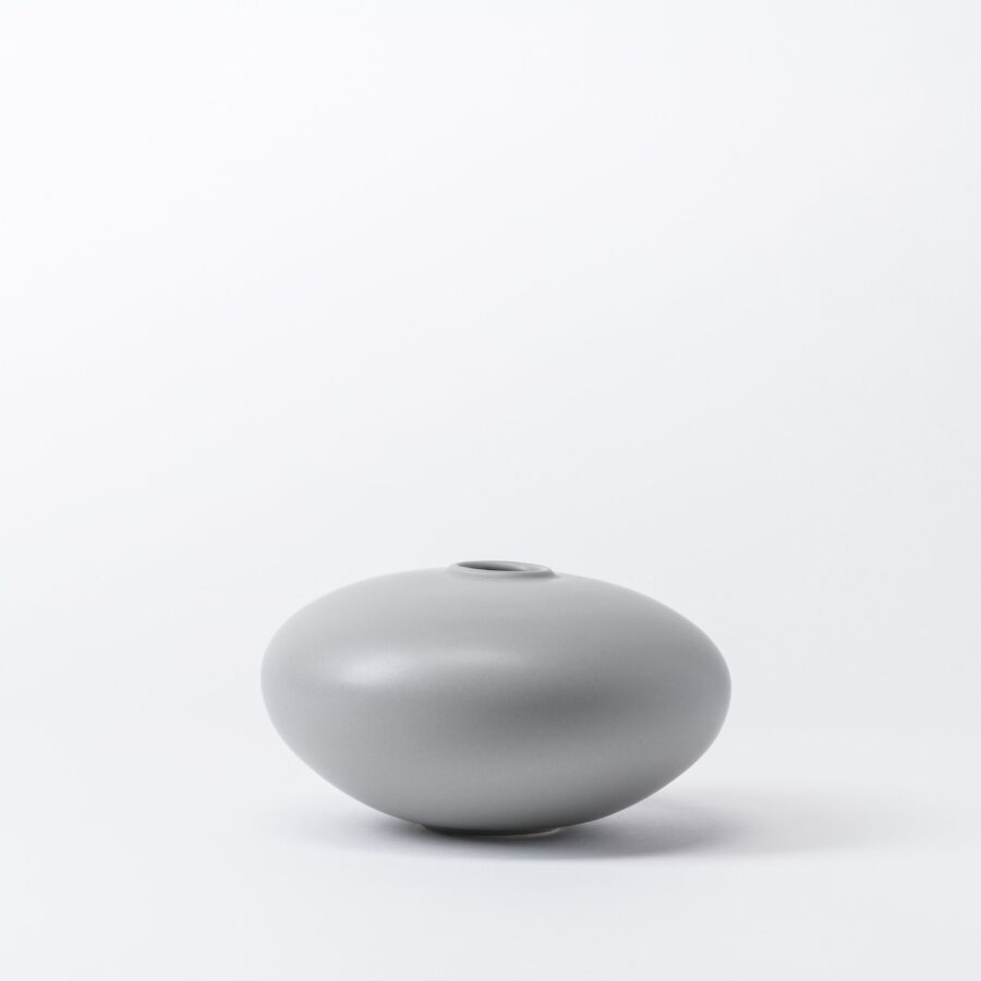 Small Misty Grey Pebble Disc Vase